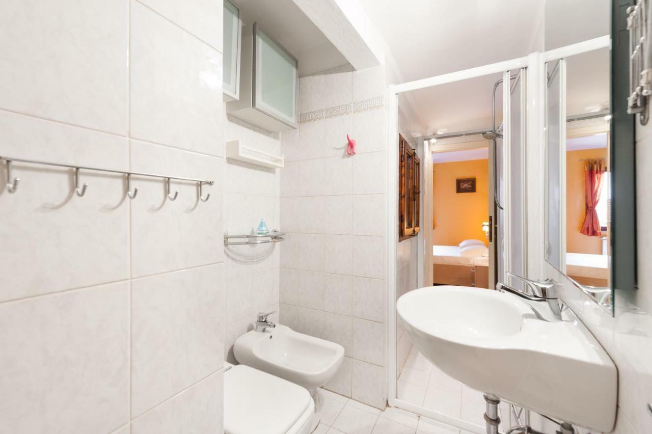 Апартаменты Like A Local In Oltrarno Флоренция Экстерьер фото